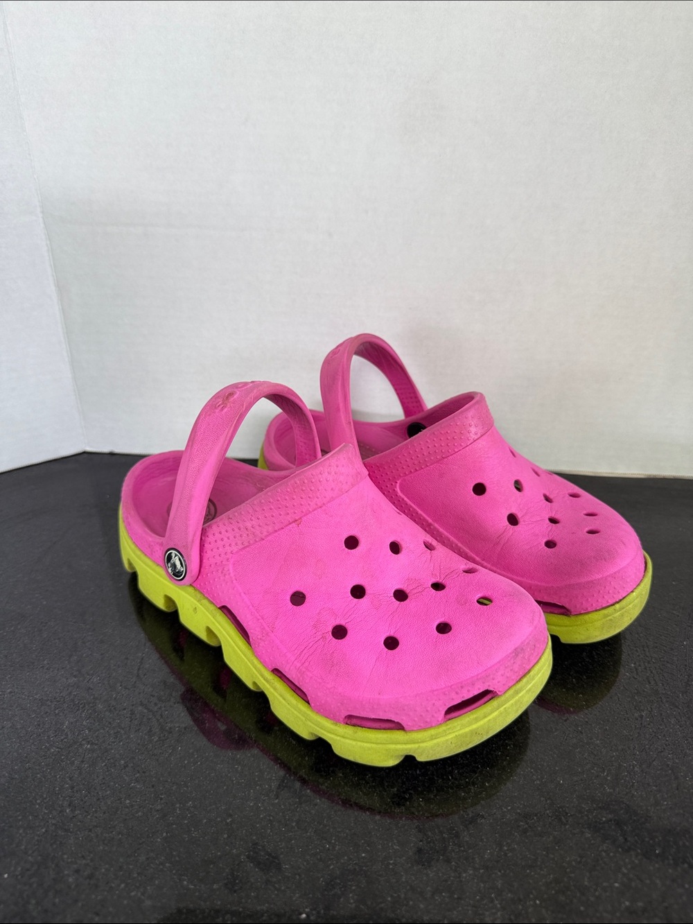 CROCS Kids Pink Girls Clogs Sandals Size J3 Hot Pink Lime Green Sole